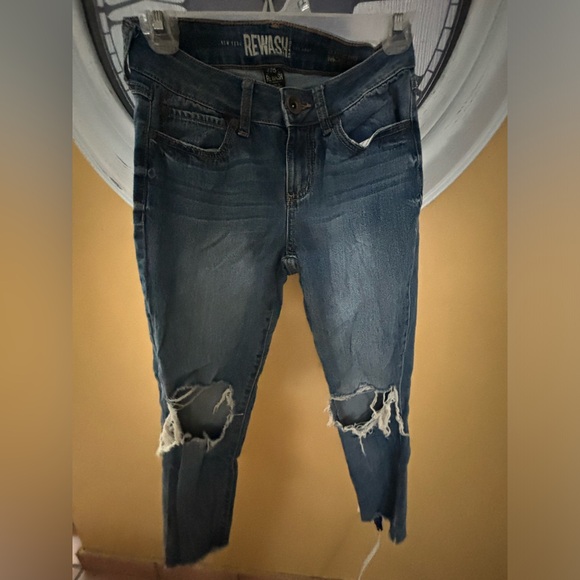 Low Rise Jeans - Picture 2 of 2